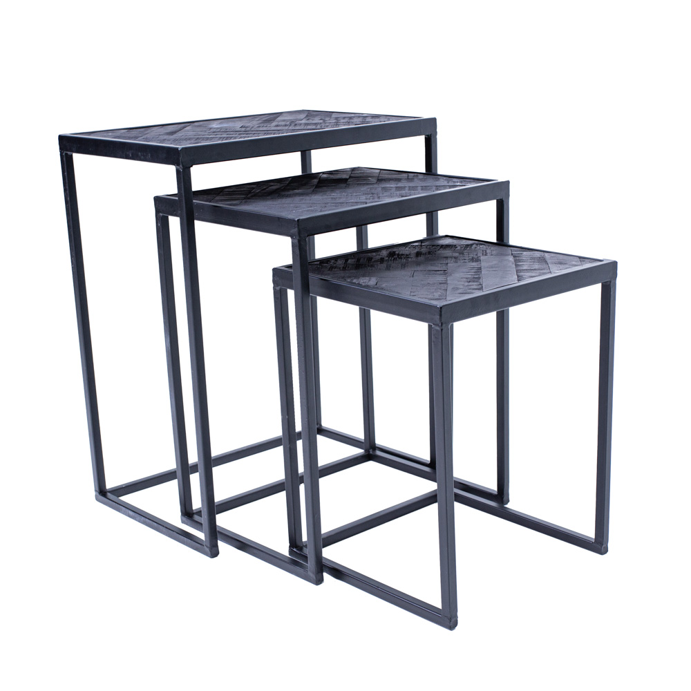 3 tables d'appoint Amias avec plateau en chevron rainuré noir